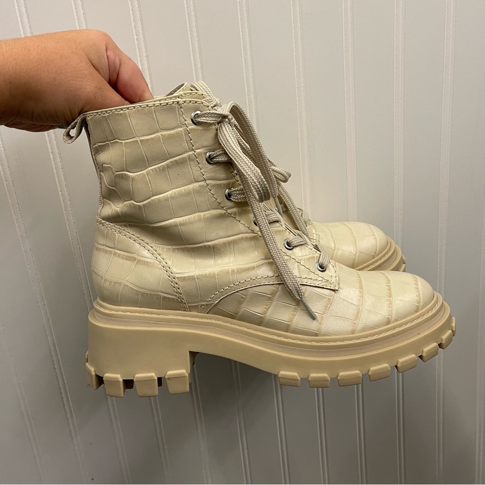 SCHUTZ Orly Croc-Embossed Egg Shell Leather Moto Lug Combat Boots Sz 8.5